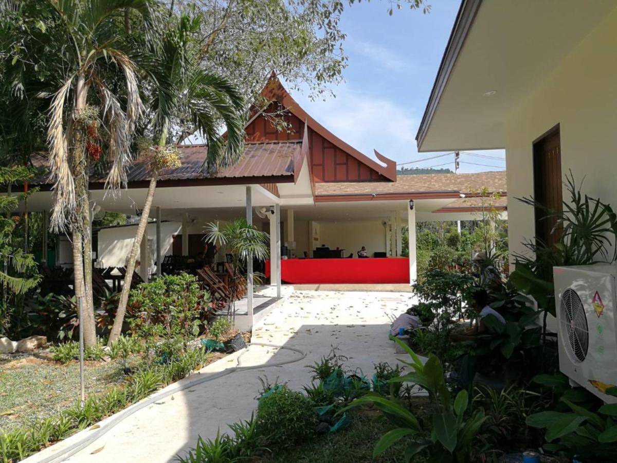 Hotel The Casita Phuket Ban Bo Sai Klang Esterno foto